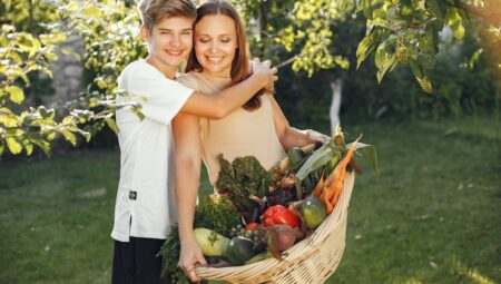 Güneşi Seven Sebzeler: Bahçenizde Bereketin Sırrı